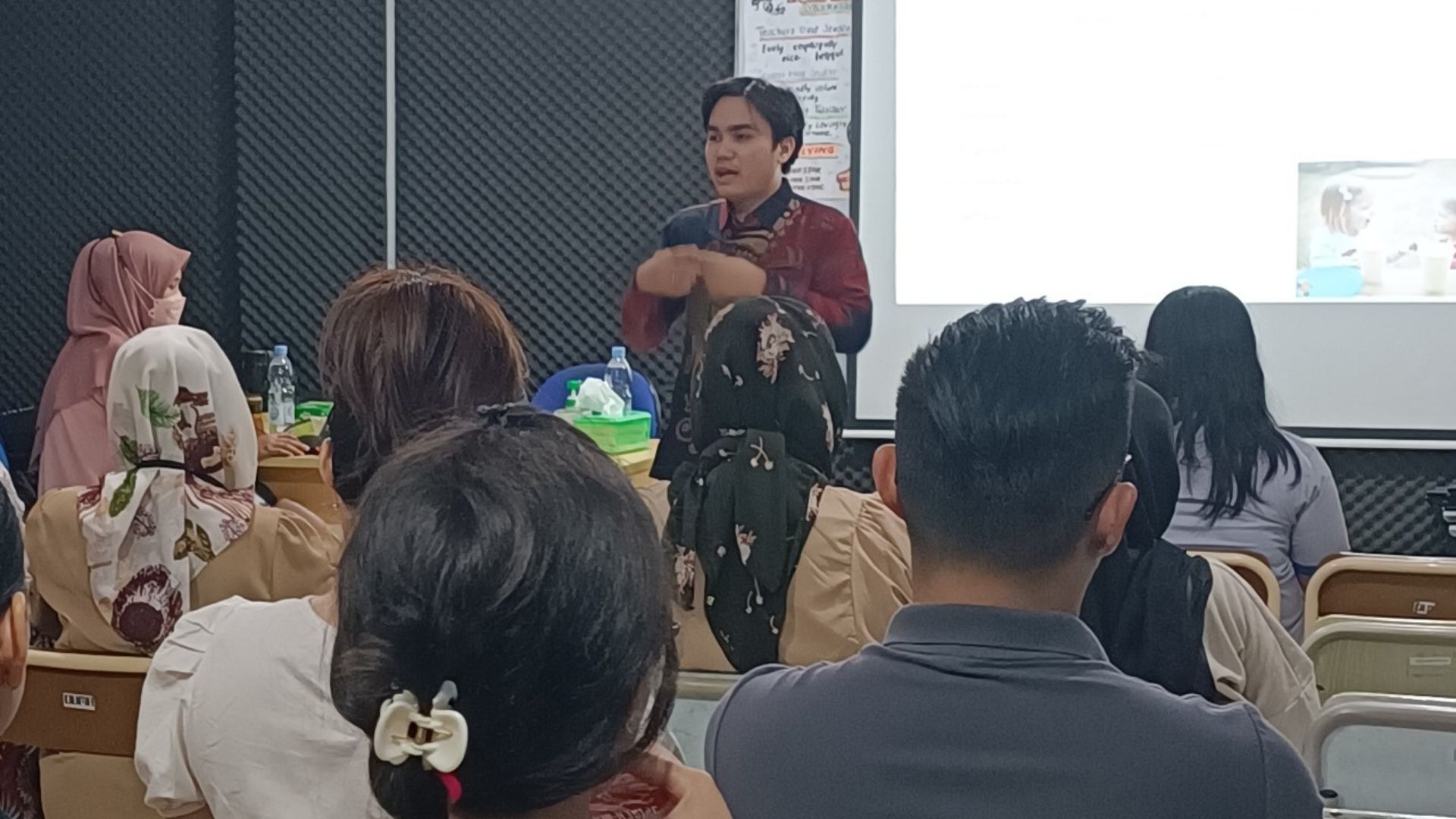 Workshop pola asuh anak ABK bersama Blossom International School Jakarta oleh TamTam Therapy Centre